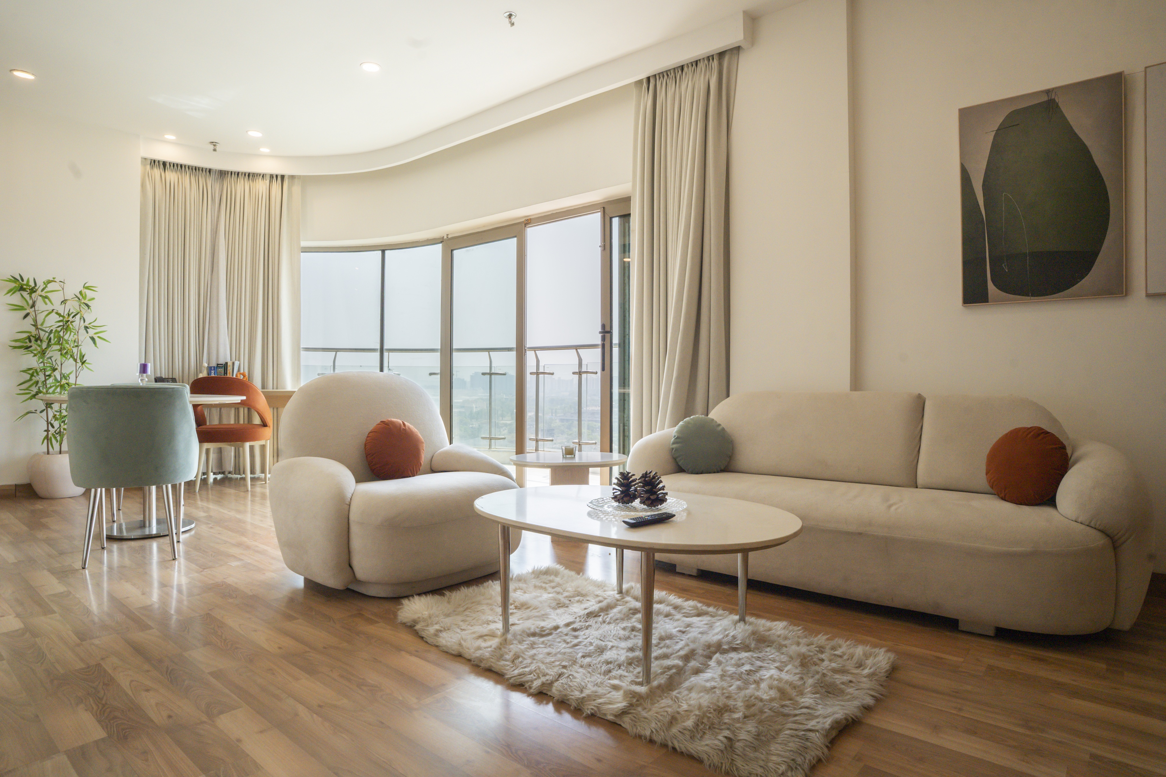 AR Suites KLJ Square 28/50