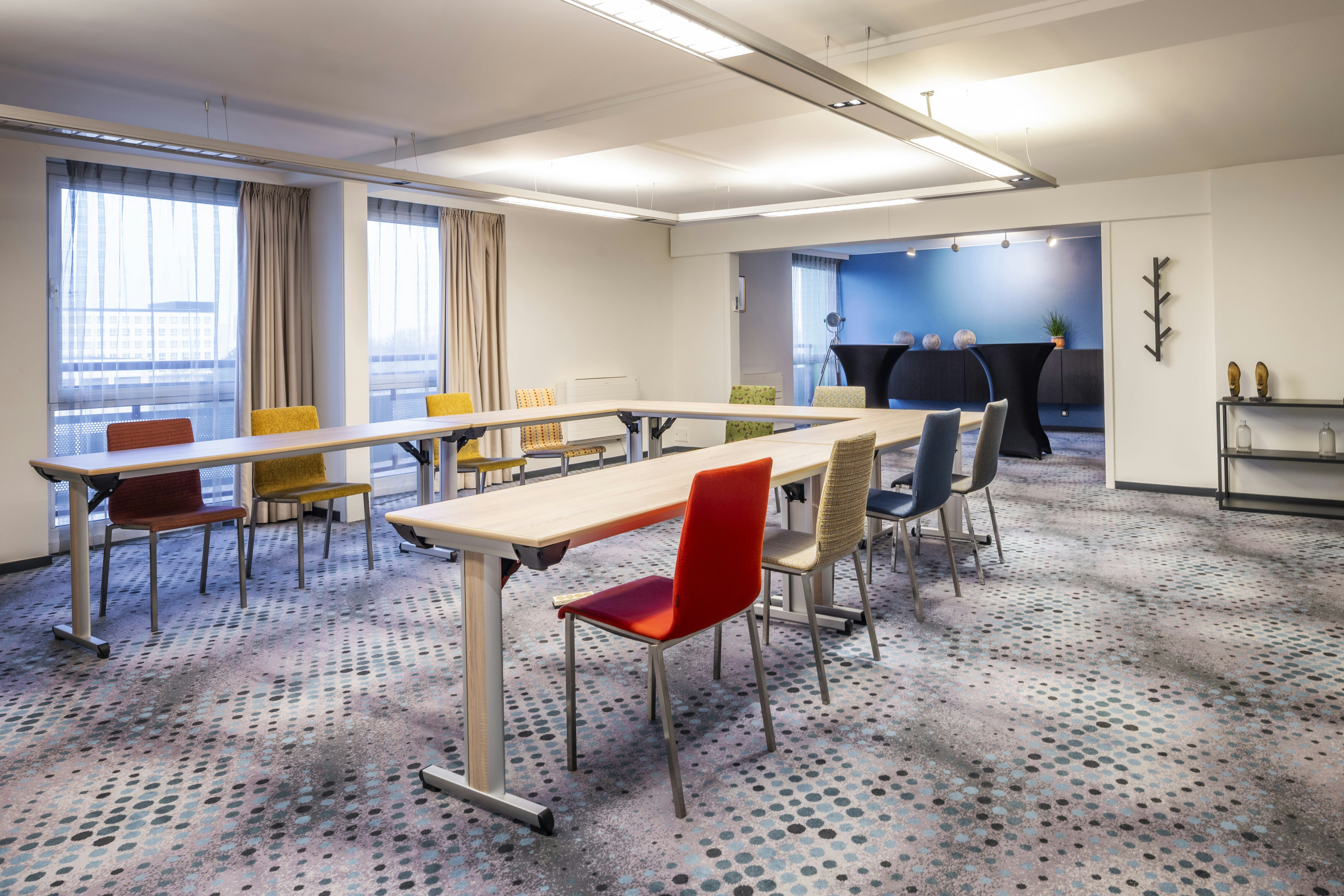 Holiday Inn Brussels Airport 68/75