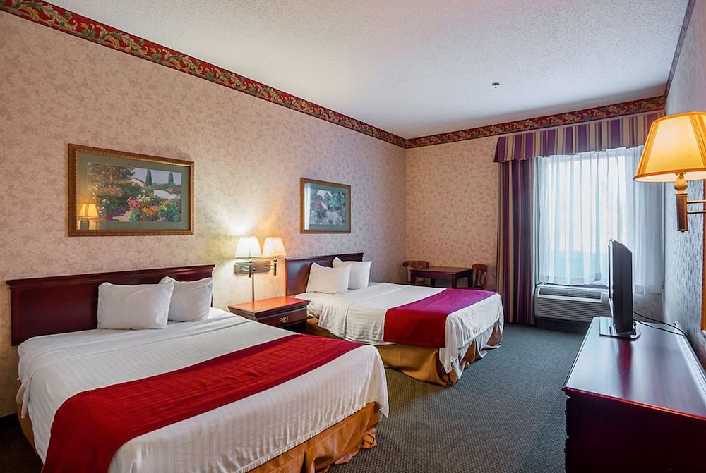 Fairbridge Inn Express Whitley City 5/23