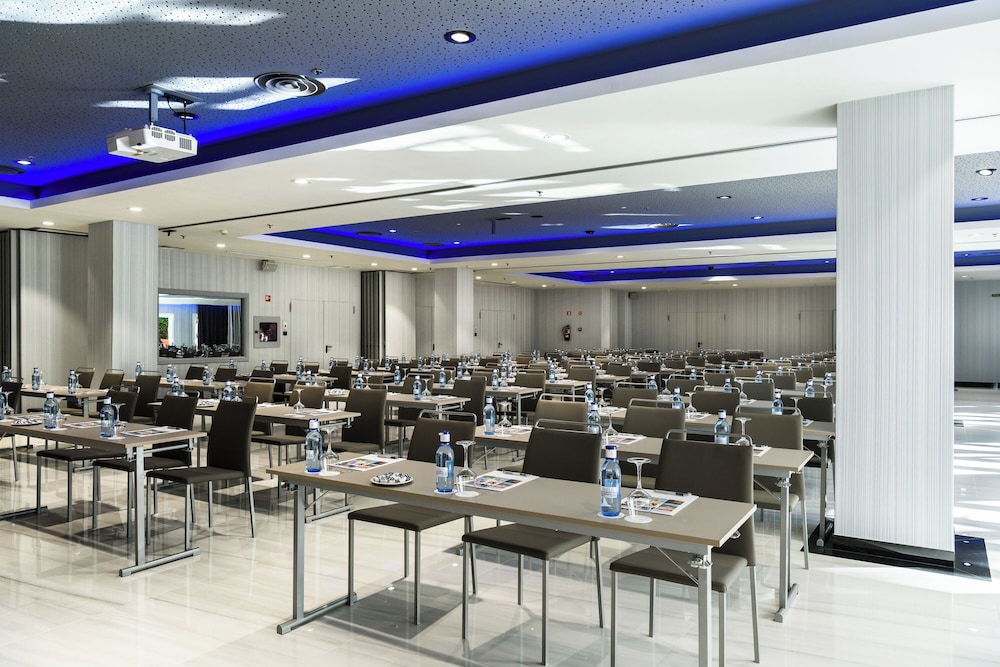 Elba Estepona Gran Hotel and Thalasso Spa 36/50