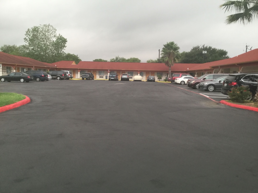 Palace Inn 34/40