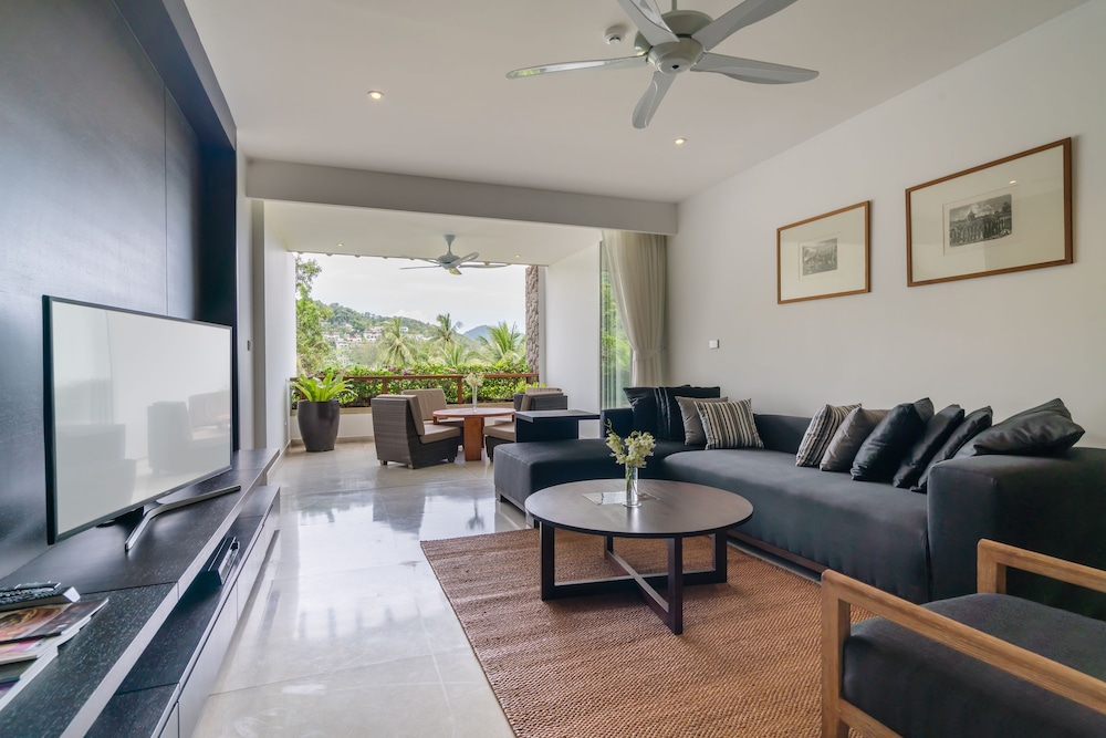 THE CHAVA RESORT 37/58
