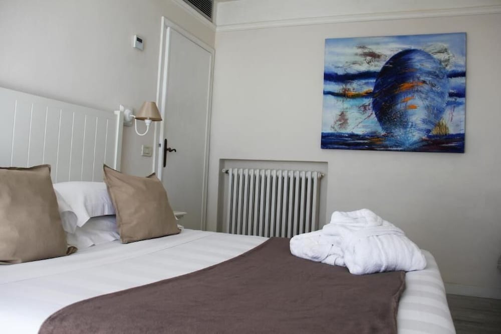 Hotel Bijou 15/58
