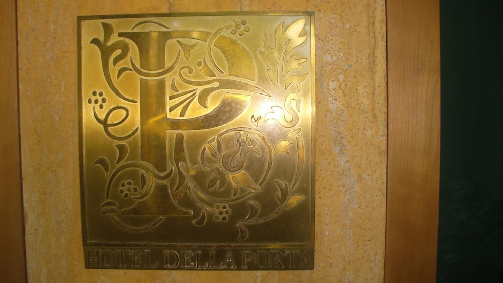Hotel Della Porta 28/46