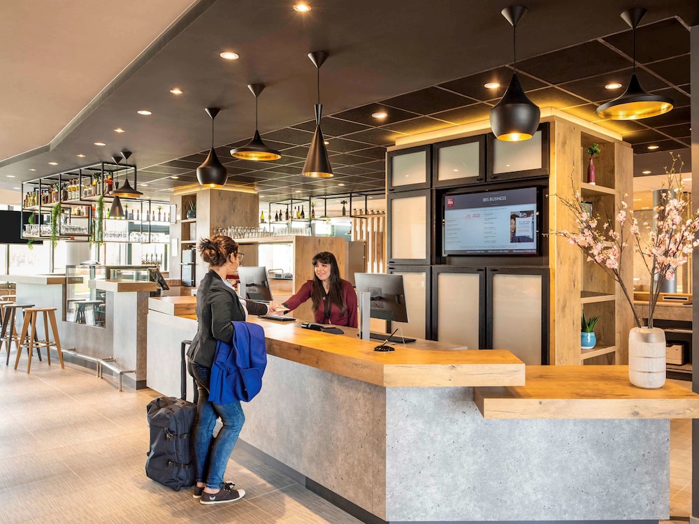 ibis Gonesse 9/57