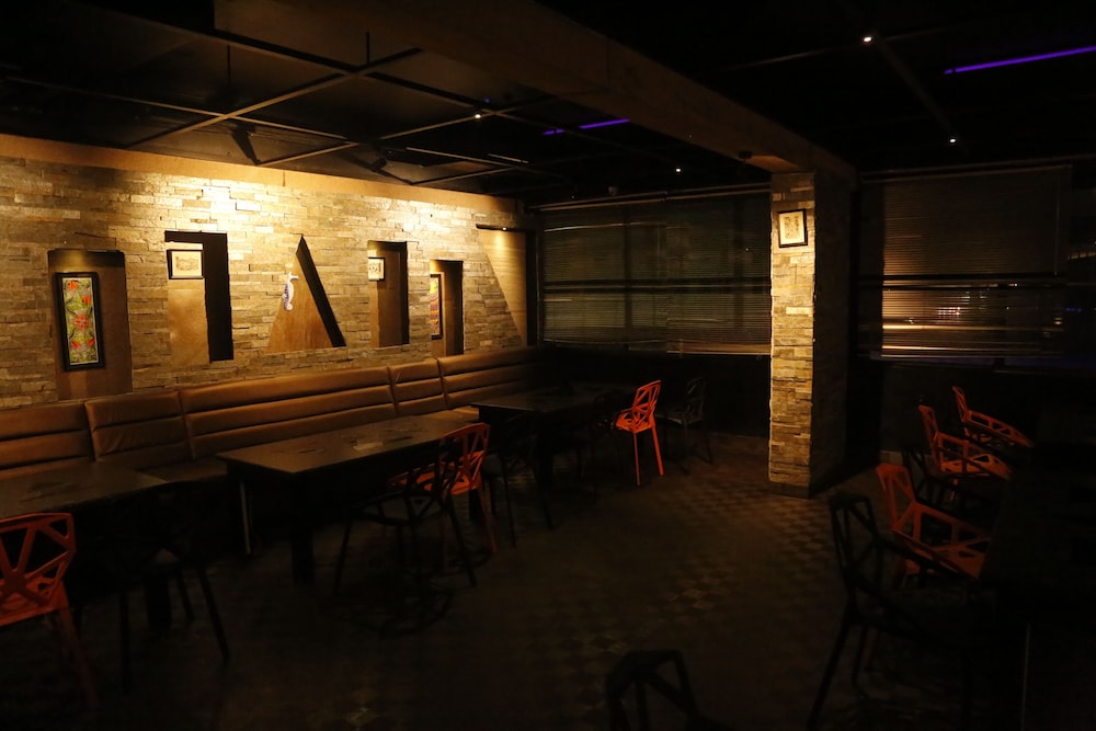 The Fern Residency Yeshwanthpur 24/50