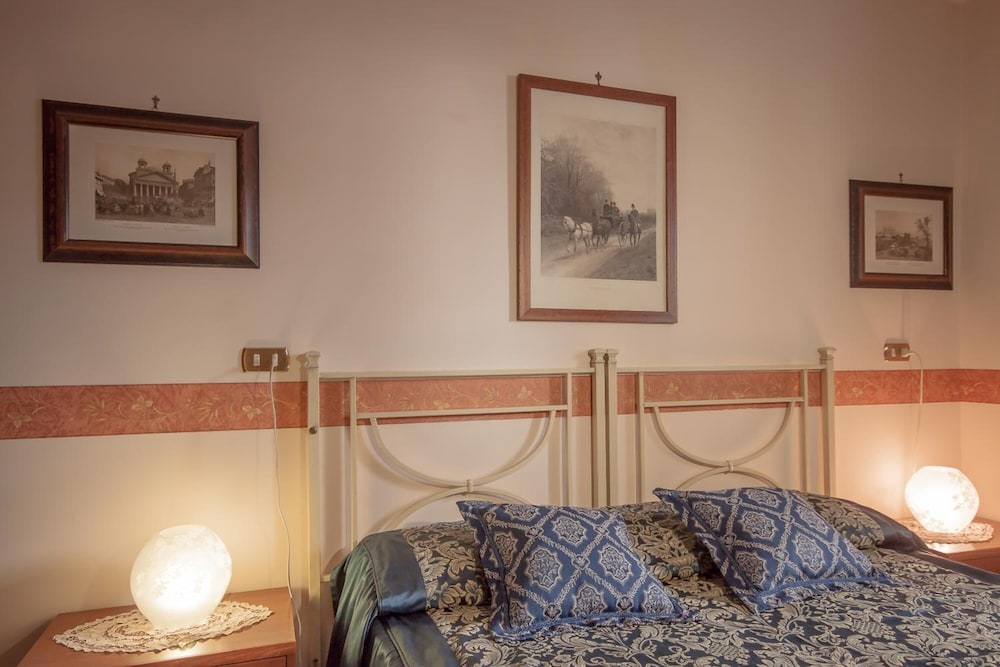 Colosseum Bed & Breakfast 31/62