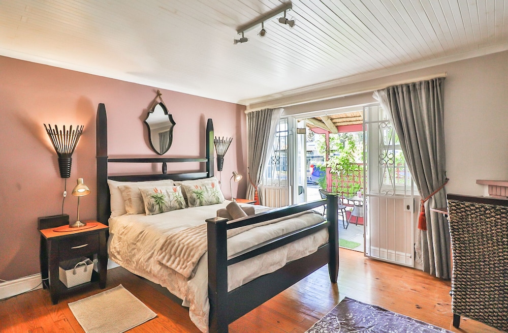 Inn Style Guesthouse 16/50