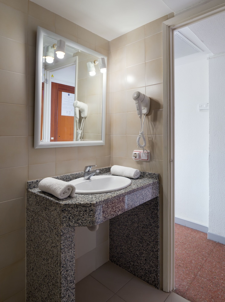 Hotel Foners - Adults Only 69/69
