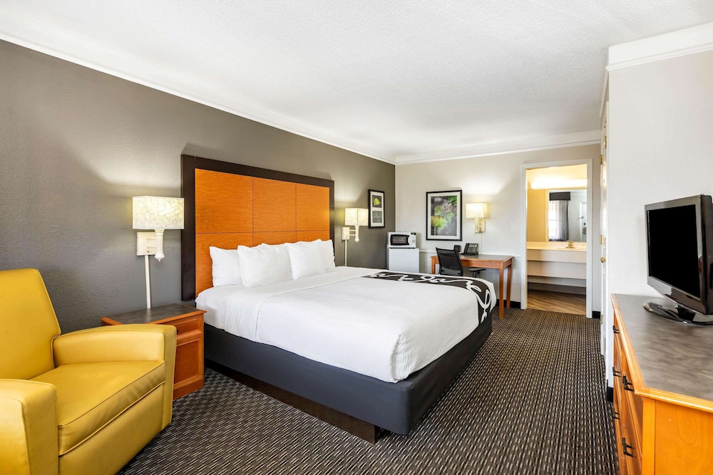 Travelodge by Wyndham El Paso - Airport 20/30