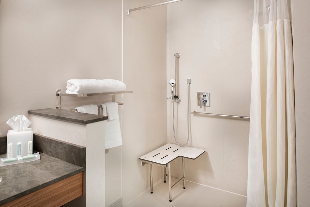 Fairfield Inn & Suites by Marriott Memphis Arlington 28/28