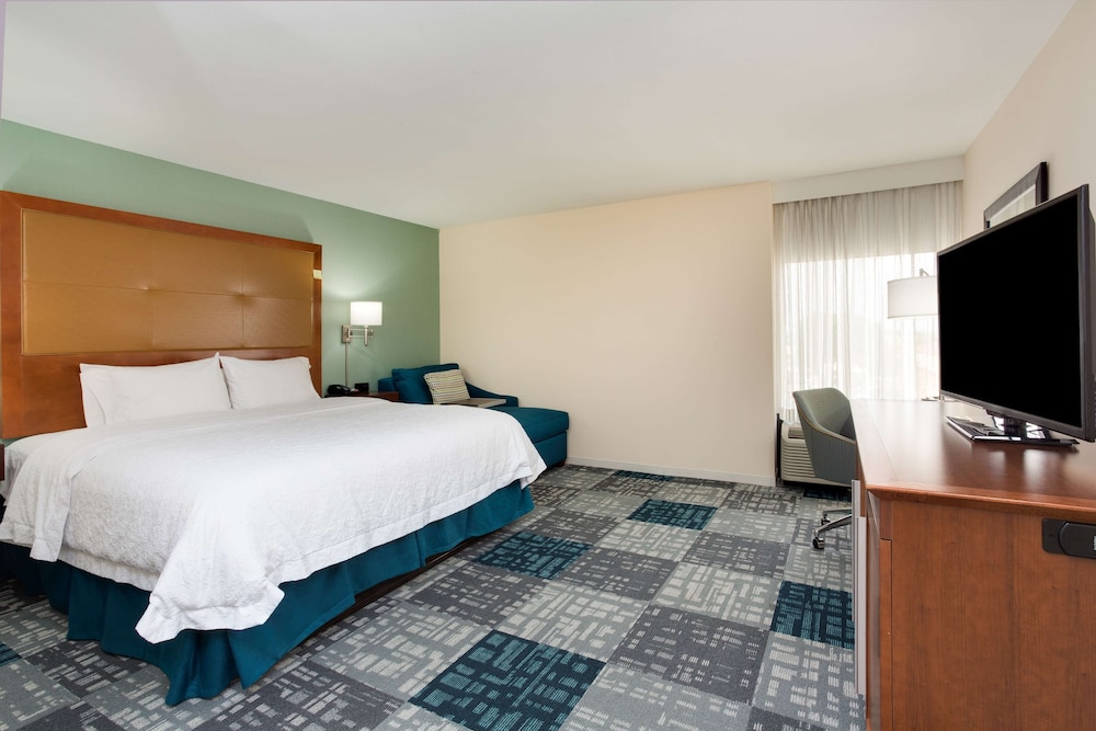 Hampton Inn Norcross 12/35