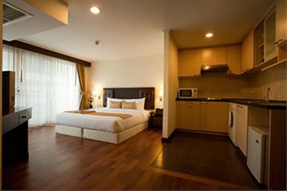 Sm Grande Residence 13/35