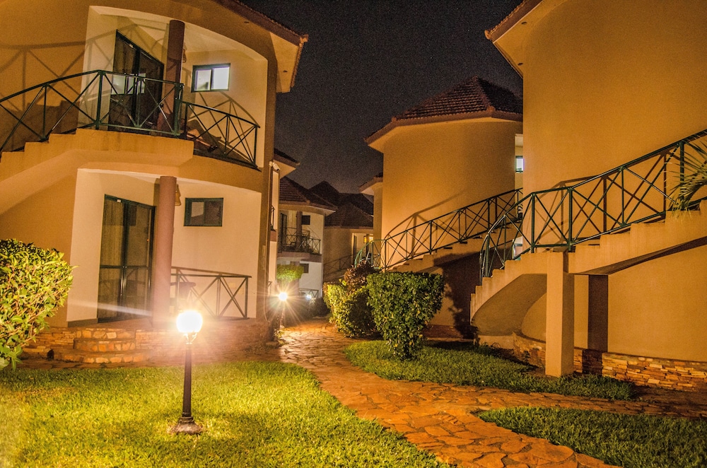 Nile Village Hotel 34/40