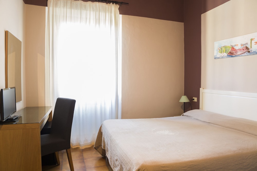 STANDARD, DOUBLE OR TWIN BED