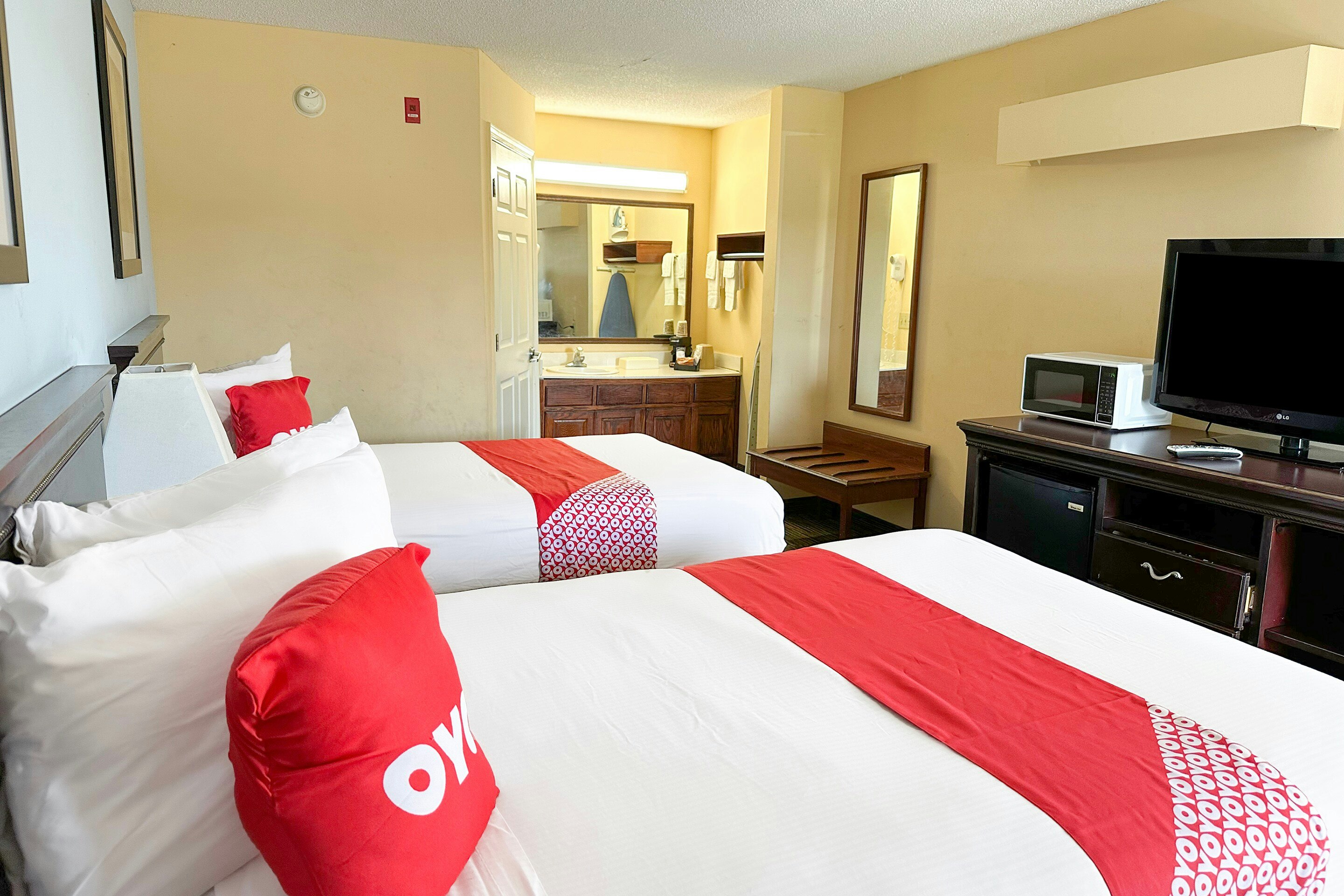 2 Full Beds Non-Smoking