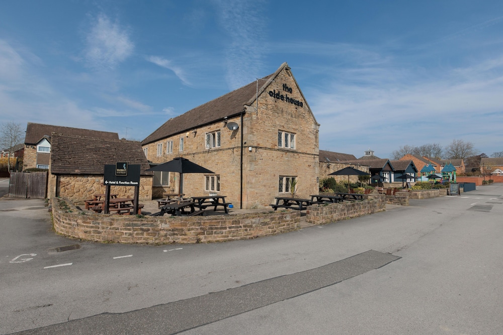 Olde House By Marston's Inns 25/27