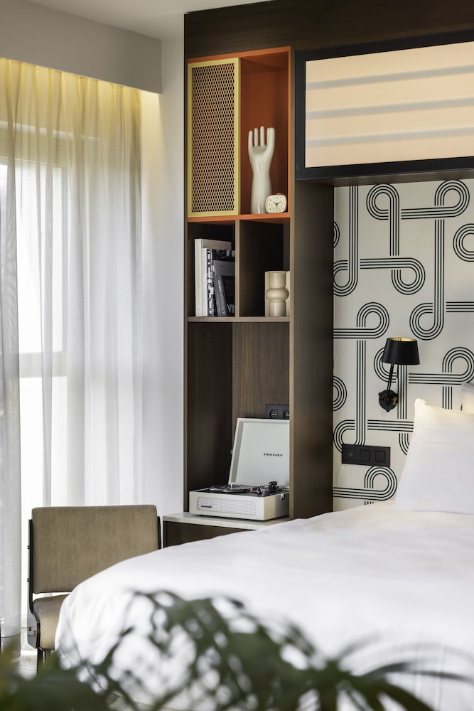 Yalo Urban Boutique Hotel Ghent 8/50