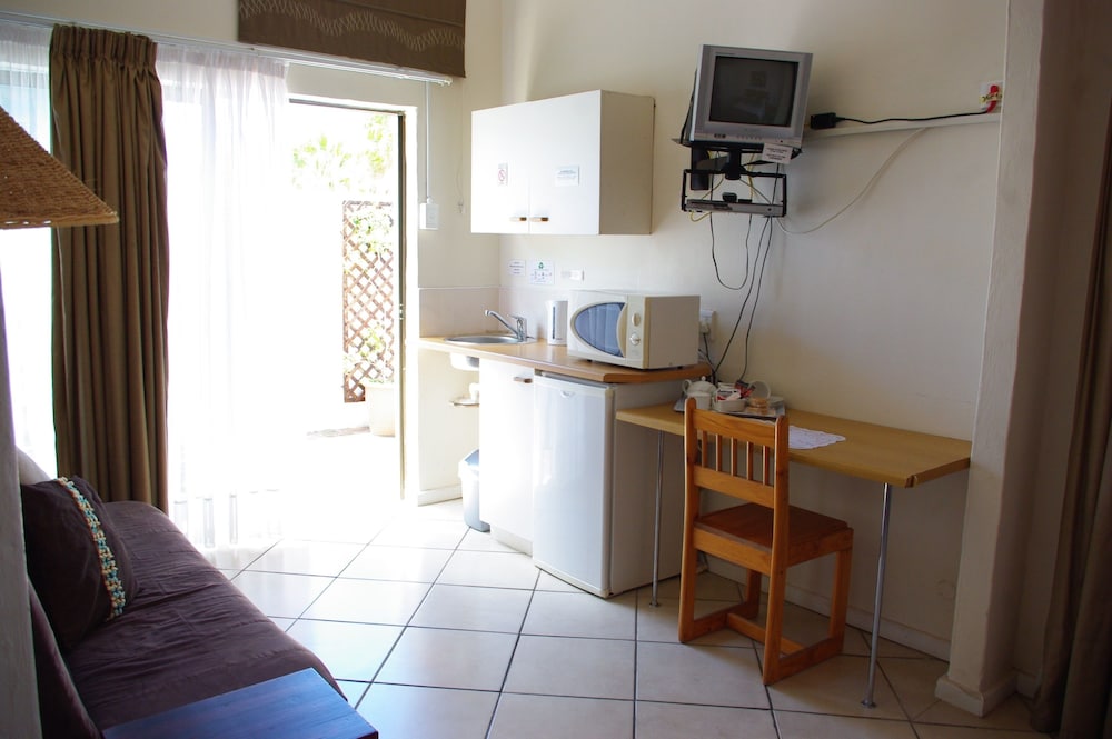 Aqua Marine Guest House 49/67