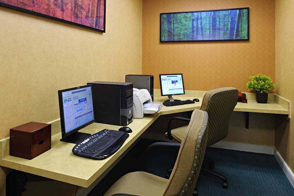 Residence Inn Greenbelt By Marriott 40/42