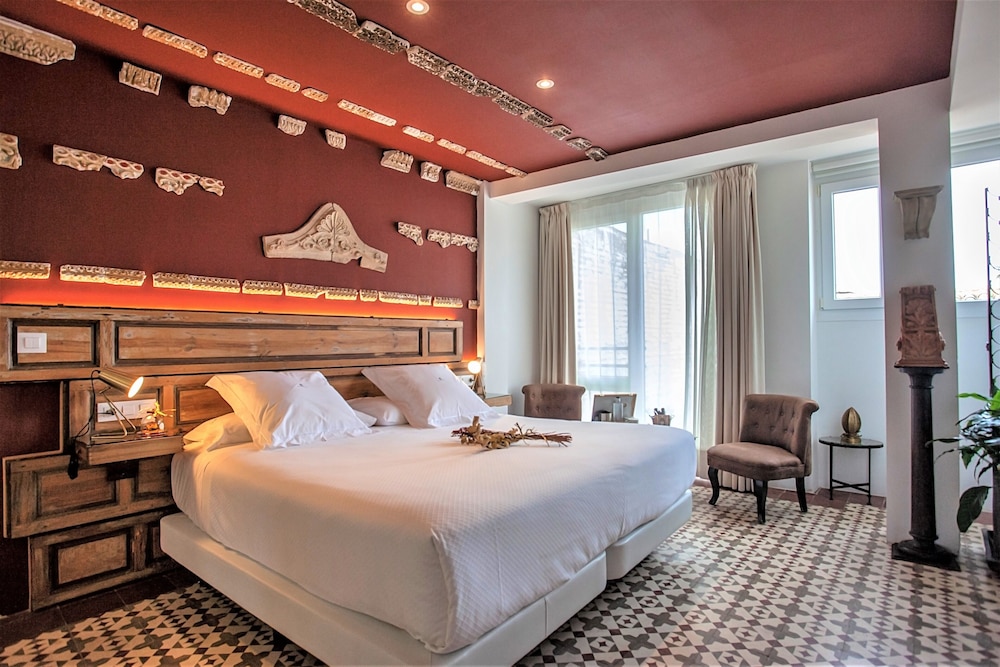 SUPERIOR, DOUBLE BED, PATIO