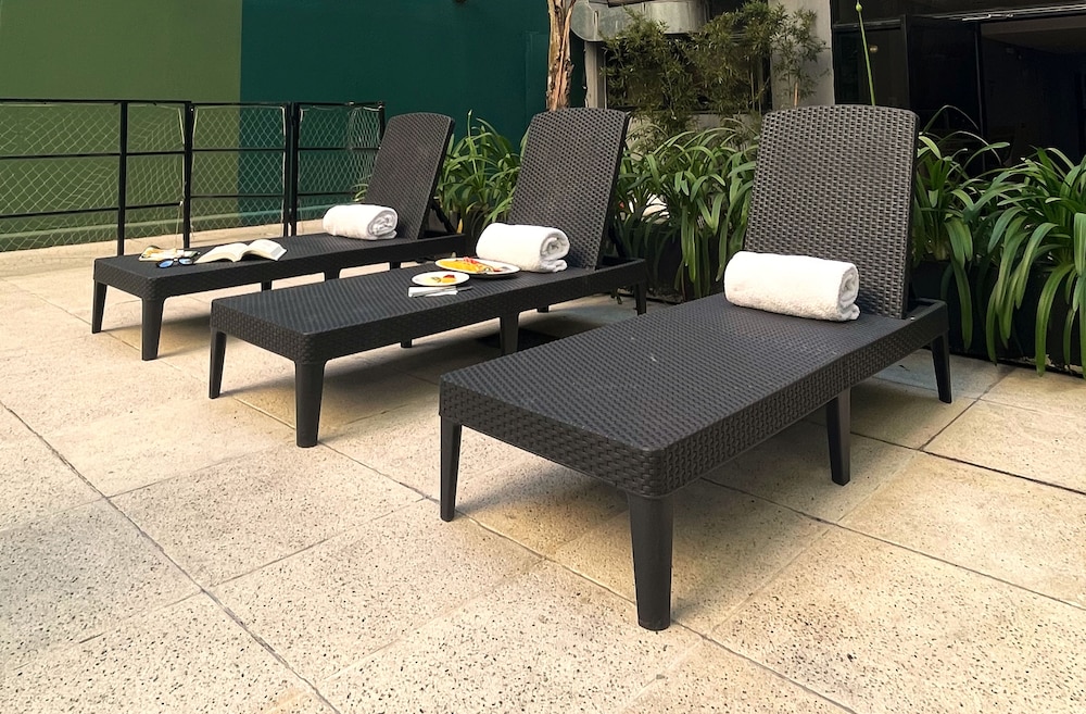DecO Recoleta Hotel 46/61