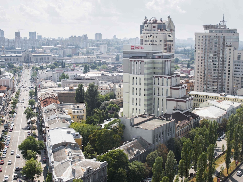 Ibis Kiev City Center 41/47