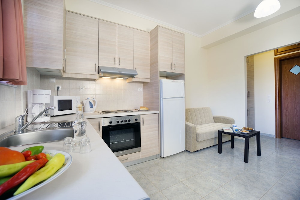 Skamagkas M. Apartments 34/50