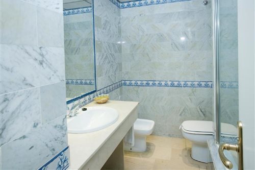 جناح جونيور اقتصادي