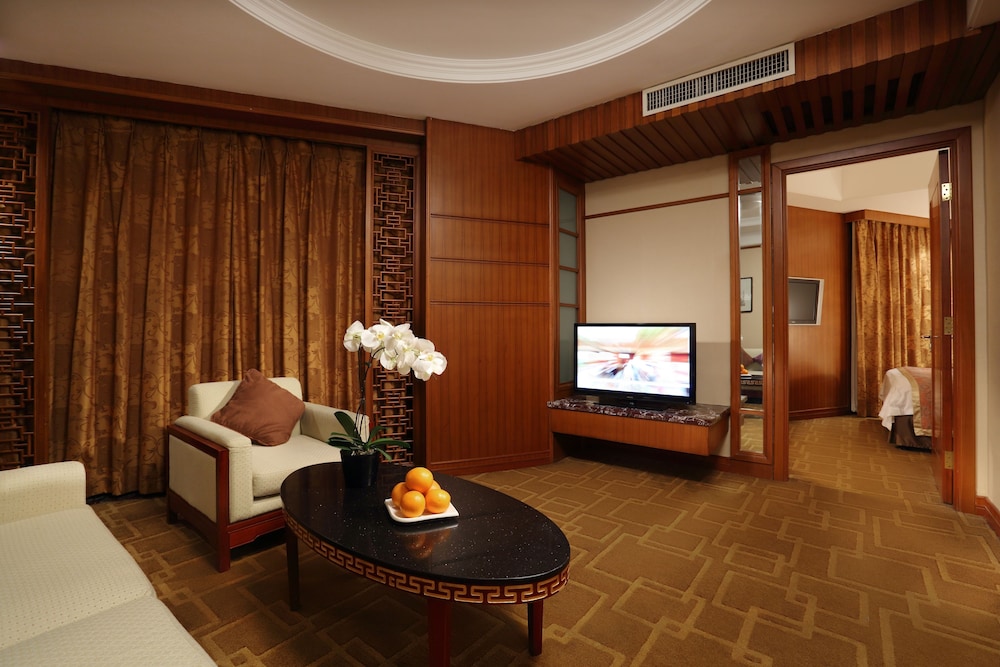 Capital Hotel Beijing 22/37