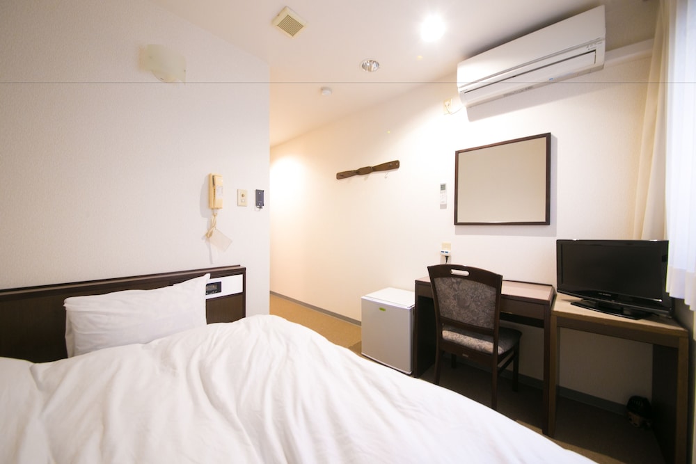 Hotel Nagisa 4/23