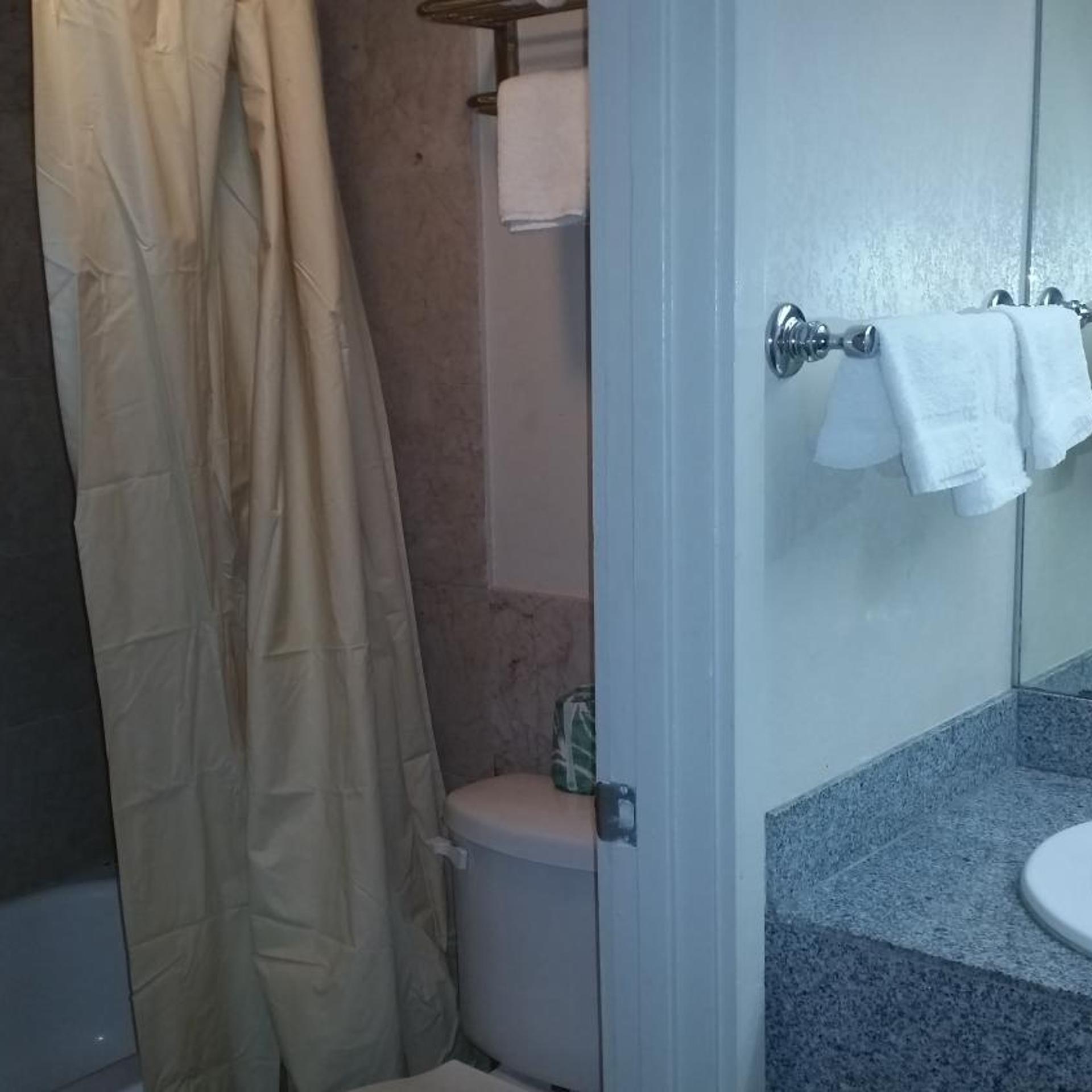 Executive Inn And Suites Waxahachie 30/30