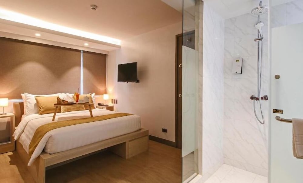 The Mini Suites - Eton Tower Makati 20/63