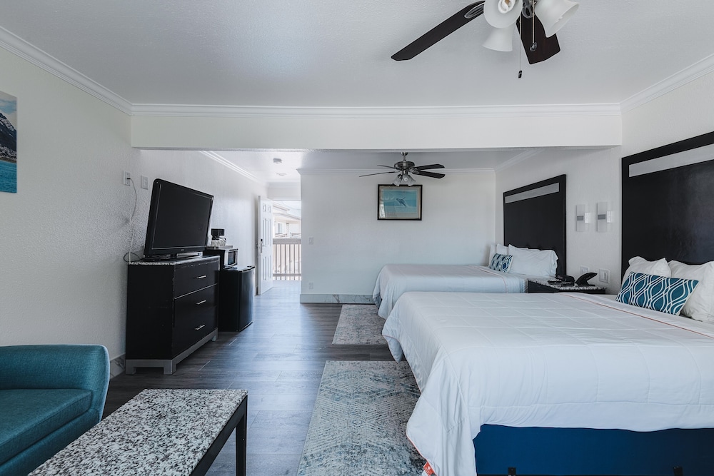 Sea Air Inn and Suites Downtown Morro Bay 11/50