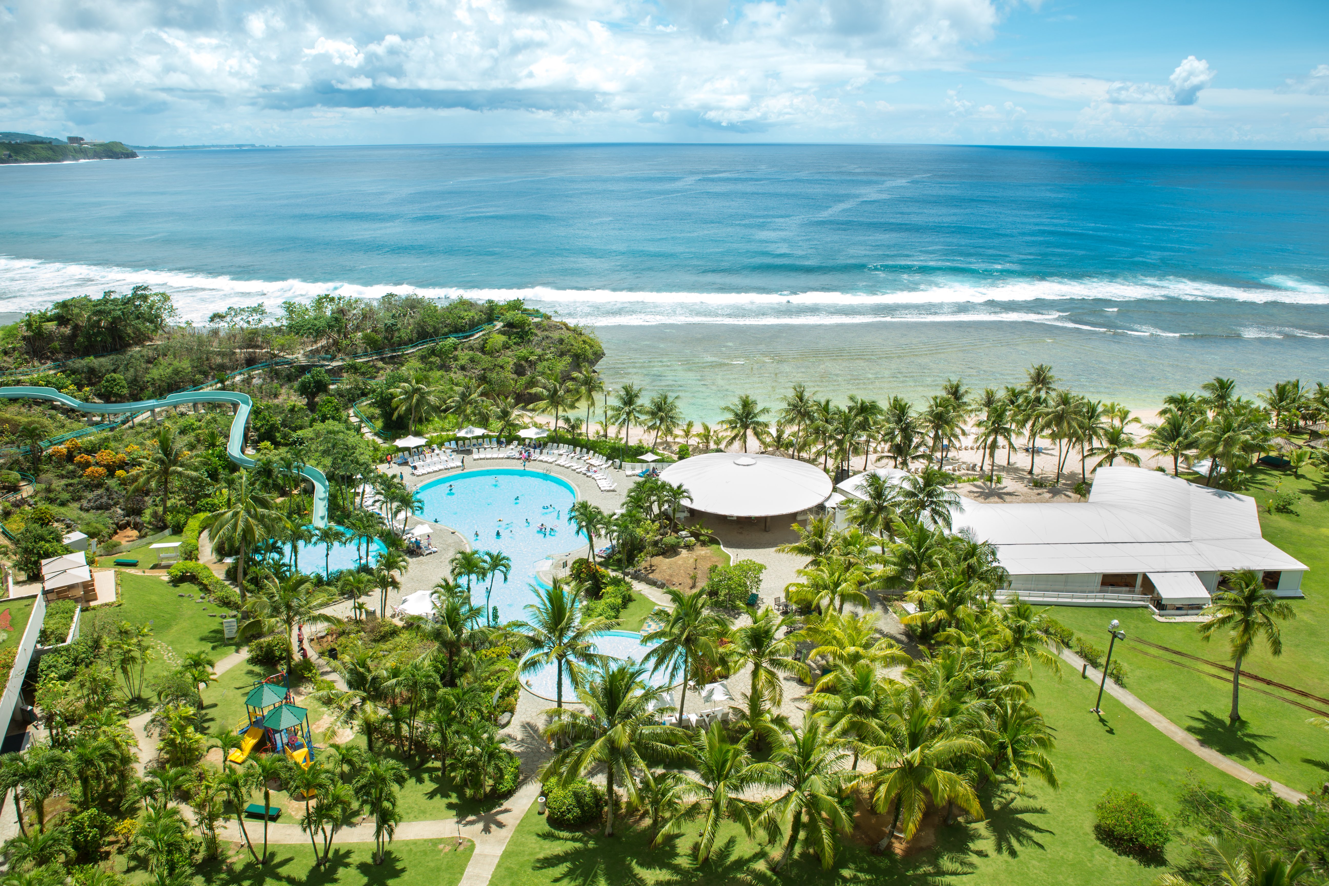 Hotel Nikko Guam 50/50