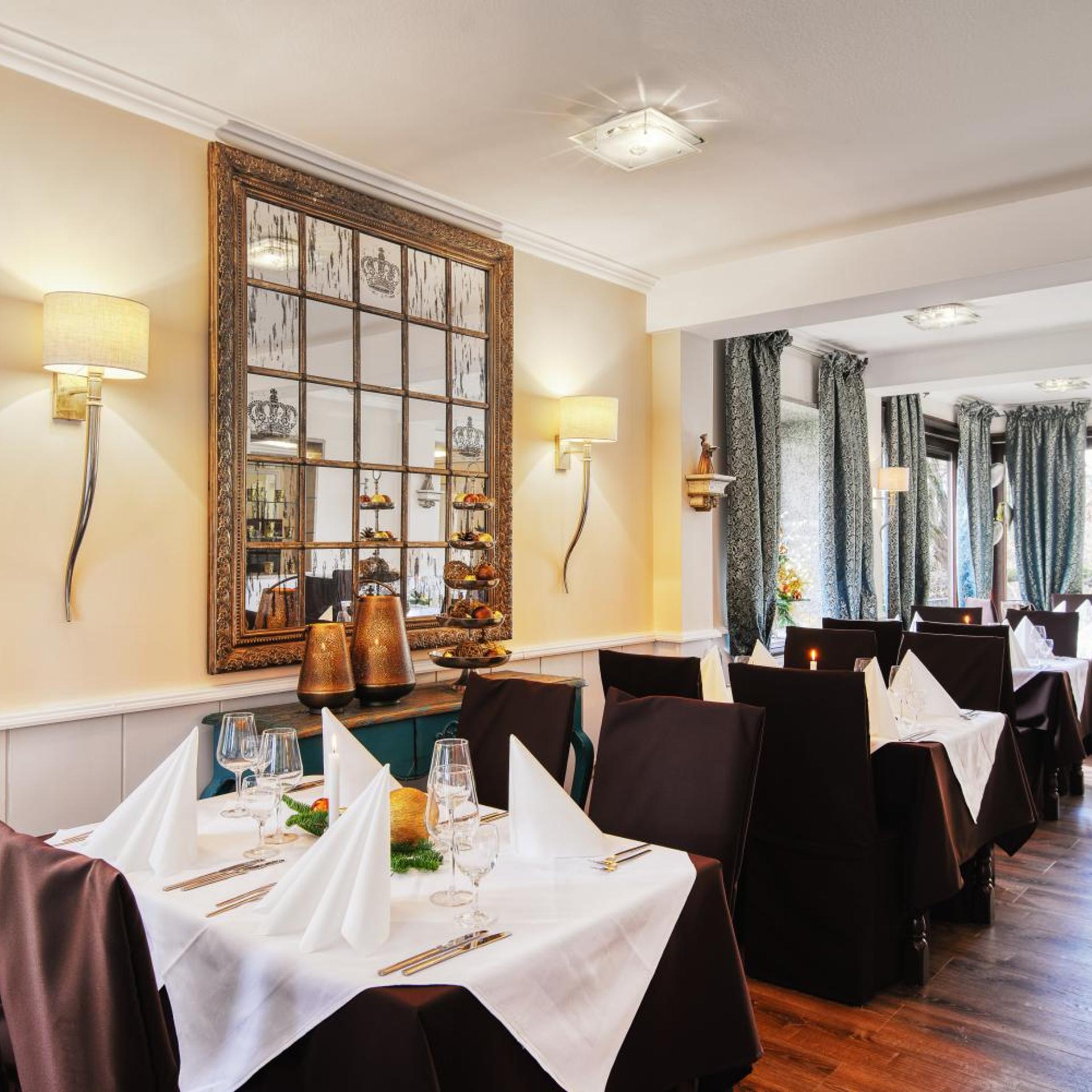 Central-Hotel am Konigshof 37/50