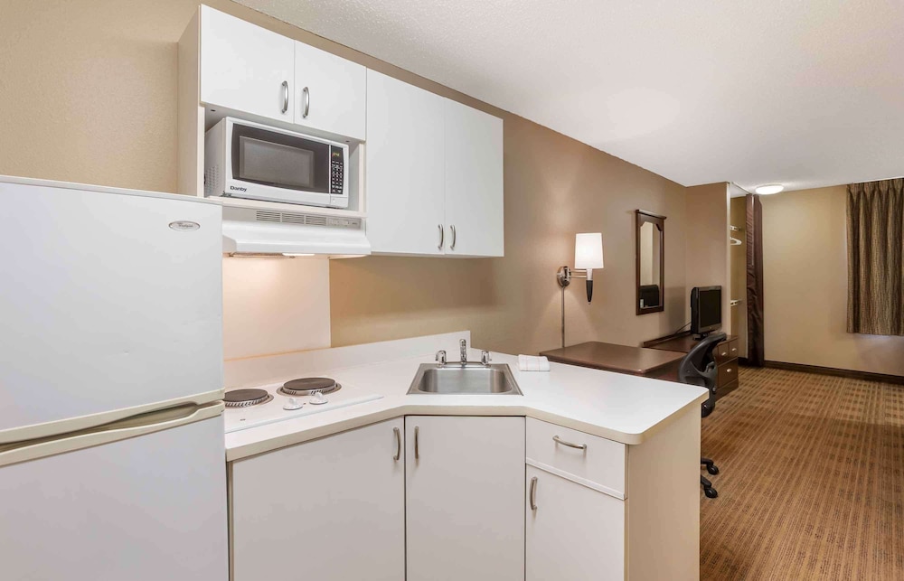 Extended Stay America Columbia - Stadium Boulevard 35/36