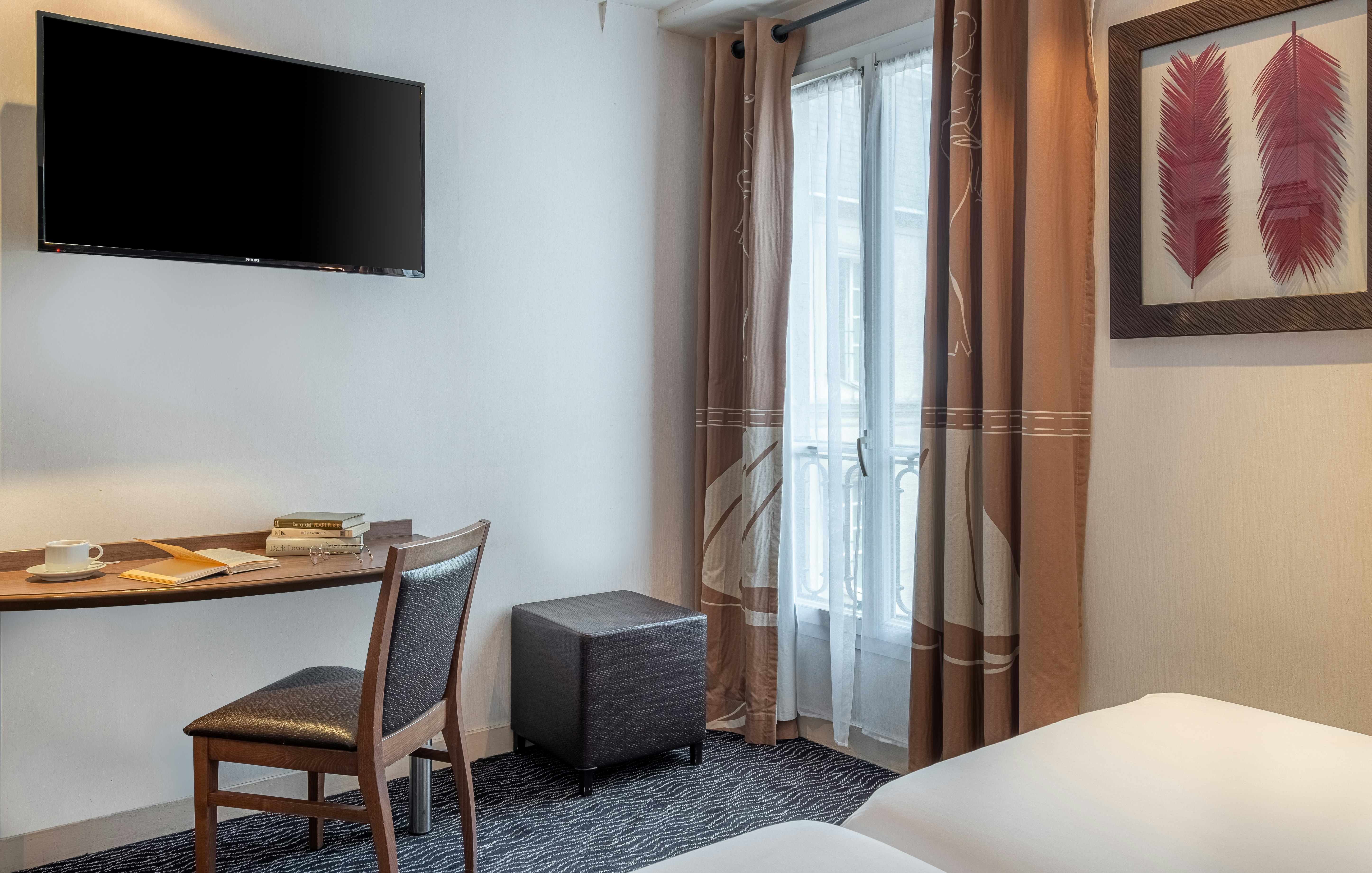 Hotel London Paris 41/50