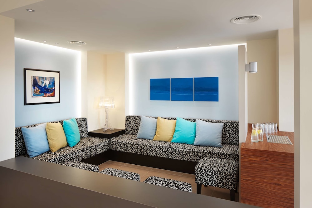 Best Western Plus Arosa Hotel 29/35