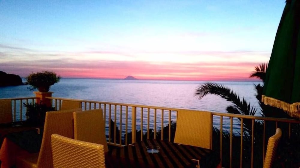 Terrazzo Sul Mare Hotel 24/26