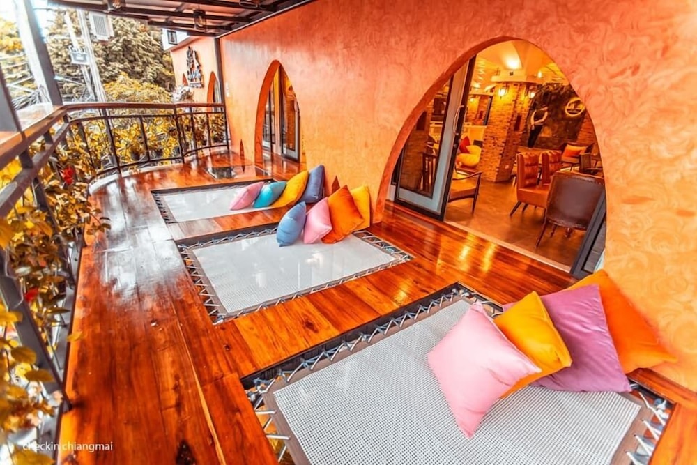Vulcano Hotel Chiang Mai 22/50