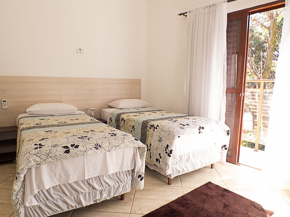 Hotel Nova Odessa 4/34