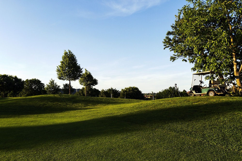Hostellerie Du Golf 4/51