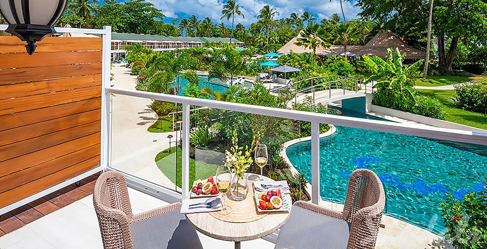 Sandals Halcyon Beach – Adults Only 32/49