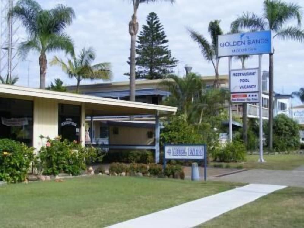 Golden Sands Motor Inn 3/45