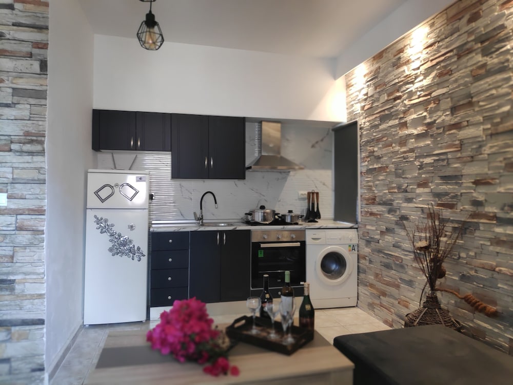 Kensho Skiathos Apartments 21/50