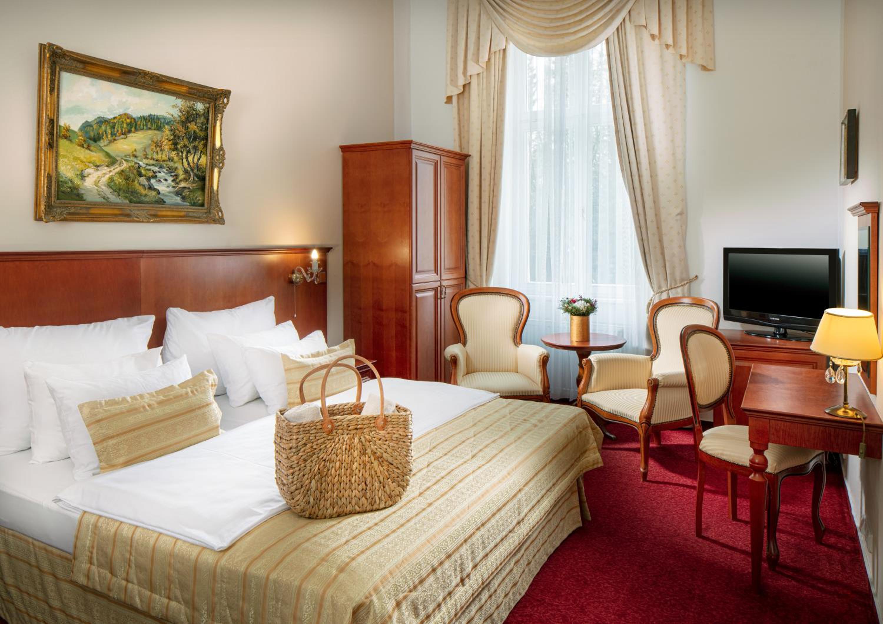 غرفة قياسية بسرير مزدوج، Imperial Spa & Kurhotel 5/8