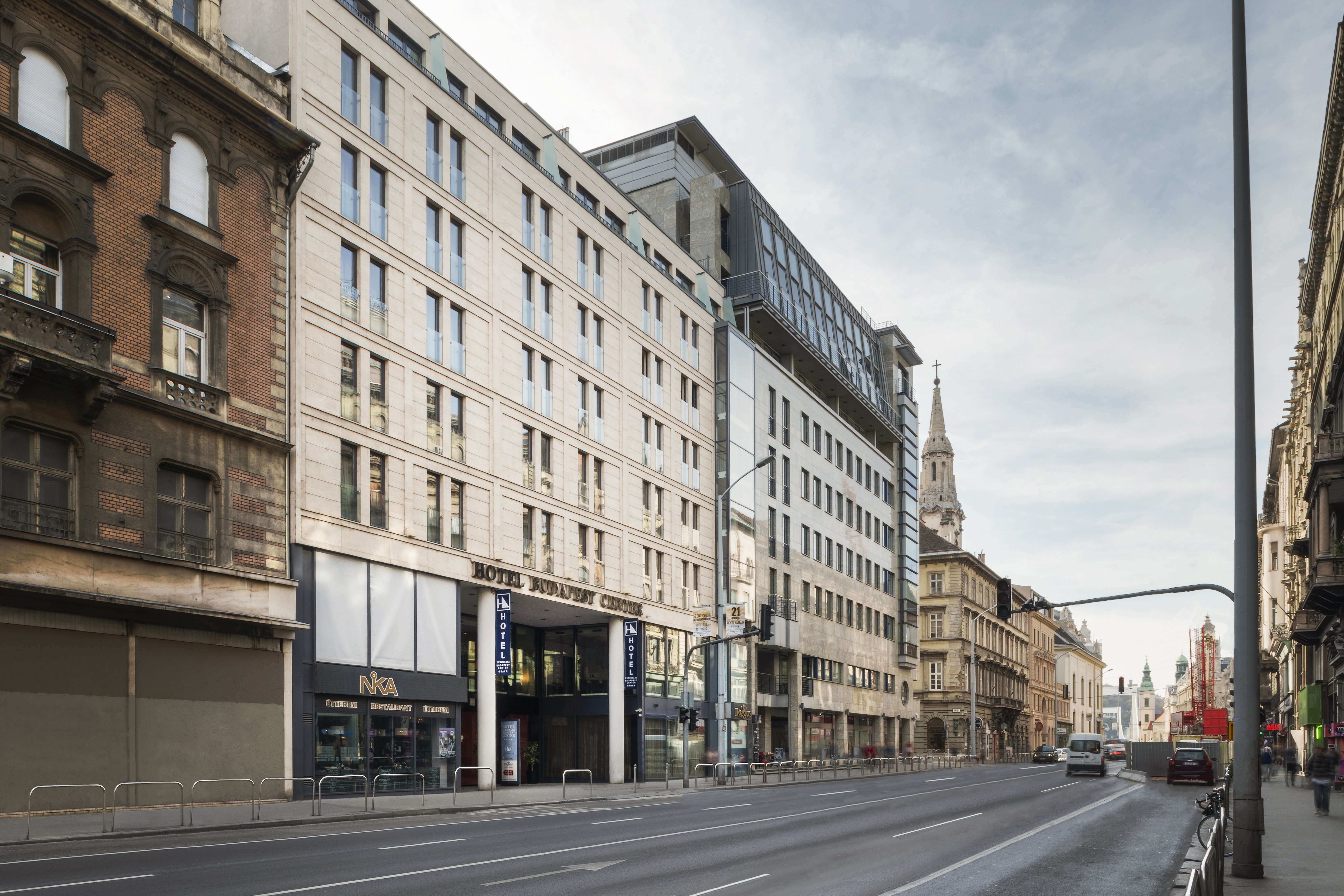 Exe Budapest Center 76/79