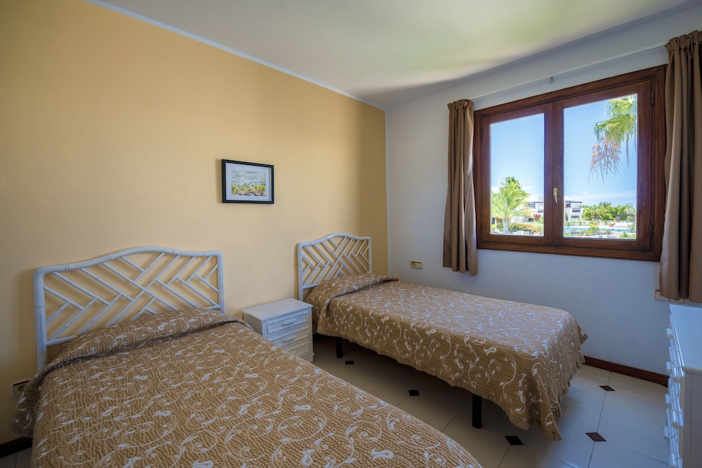 2 BEDROOMS, SUPERIOR, APARTMENT, SEA VIEW