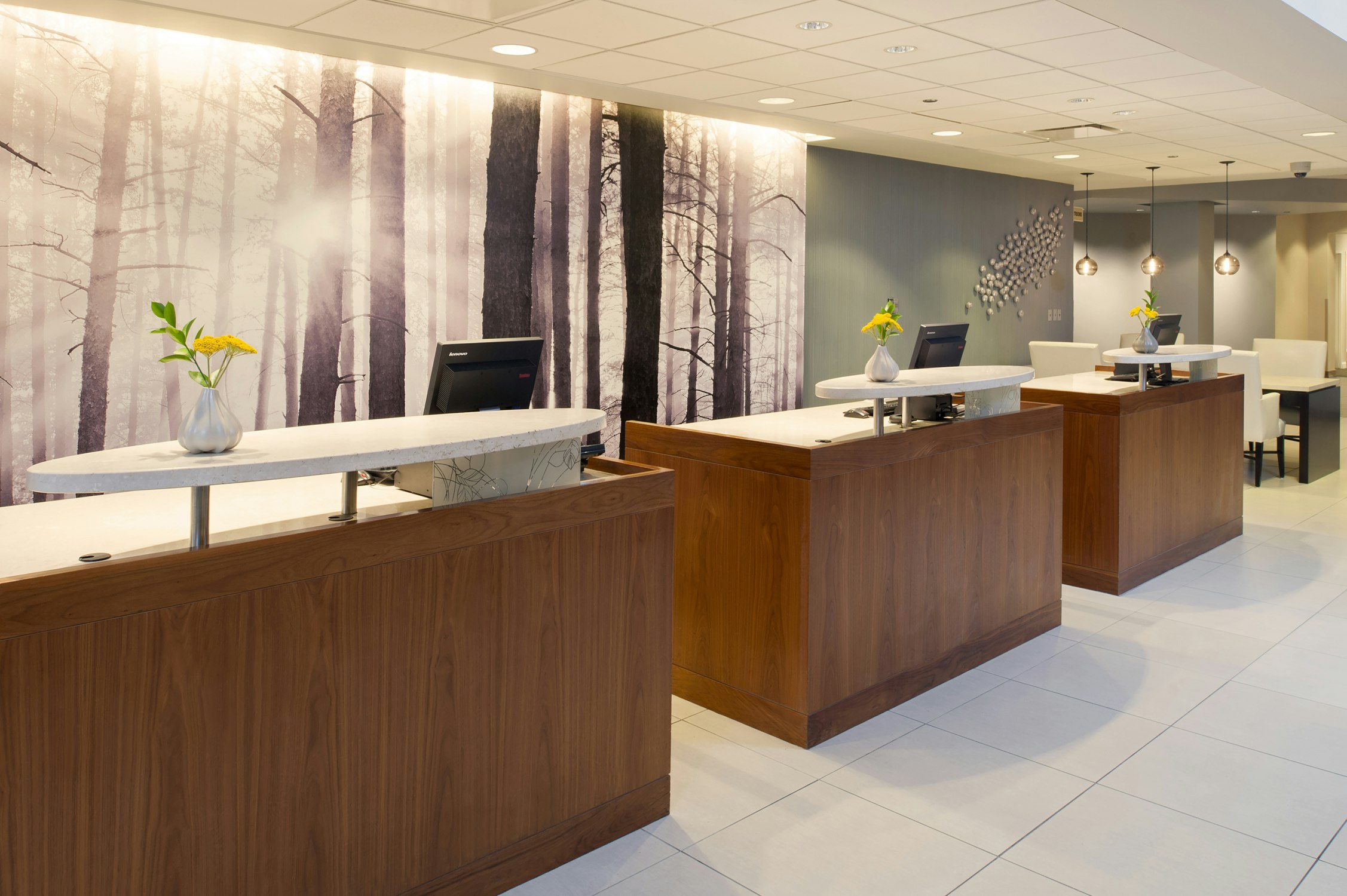 DoubleTree by Hilton Chicago - North Shore Conference Center 9/49